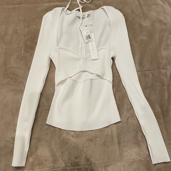 top - Picture 1 of 2